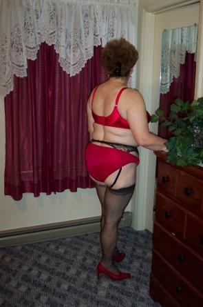 curvyviv54, Berkeley, Gloucestershire