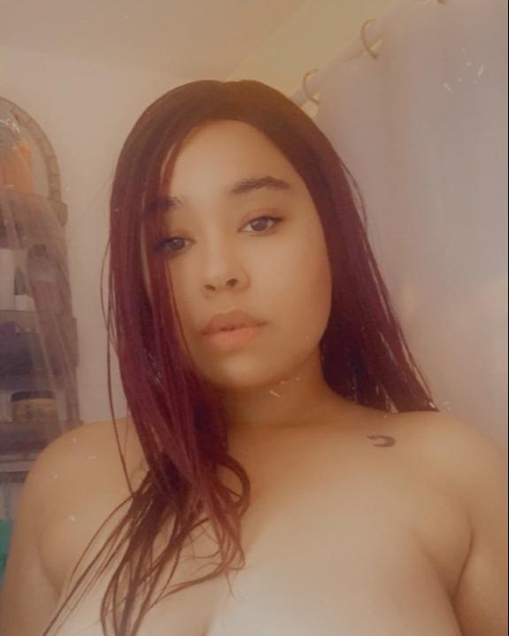 Jessica28, Earley, Wokingham