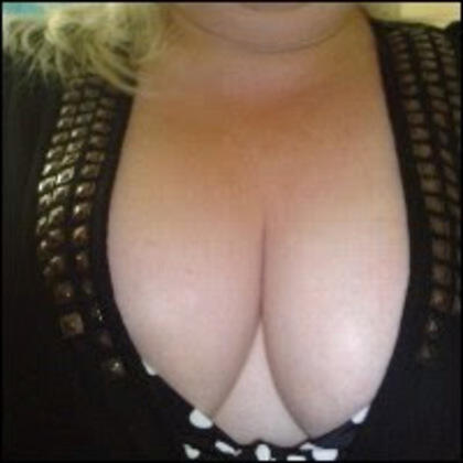 just_40_bbw, Grangemouth, Falkirk