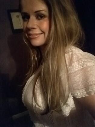 BLONDEmilf40, Duston, Northamptonshire