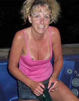 Angelaxxx, Sulhamstead, West Berkshire
