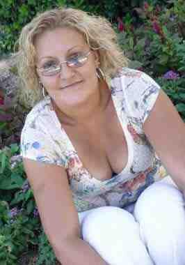 mamasita44, Oldham