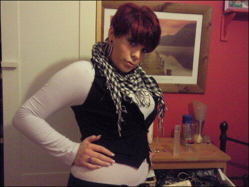 baby_gyal_xxx, Hucclecote, Gloucestershire