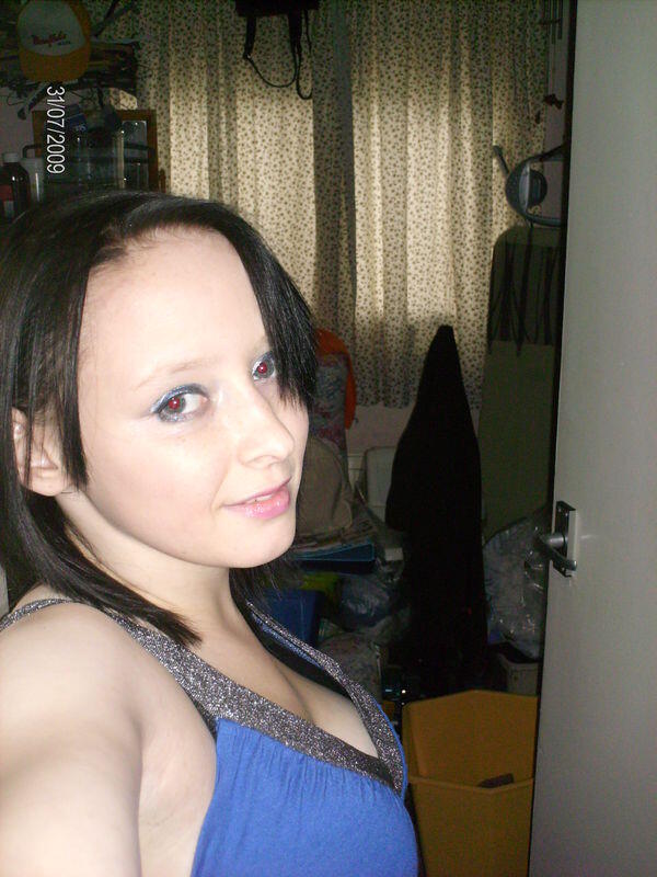 samischeeky, Dudley