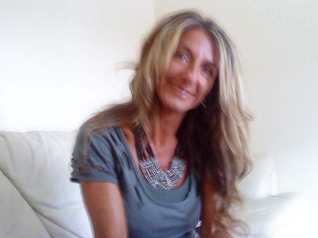 1shakira, Kidderminster, Worcestershire