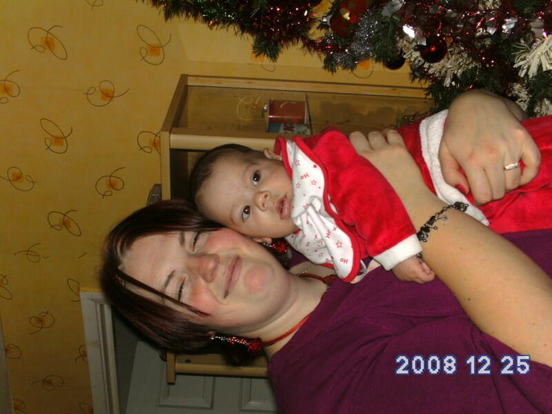 kim_GREEN09, Juniper Green, City of Edinburgh
