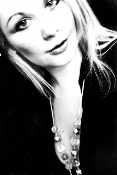 MarOlivia_1983E7