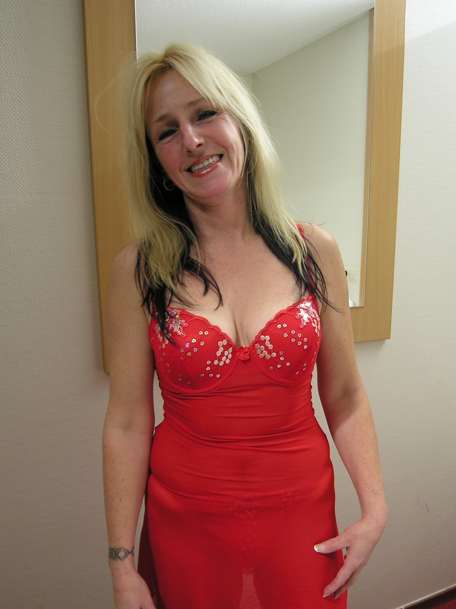 SweetKittX9, Burnhope, County Durham
