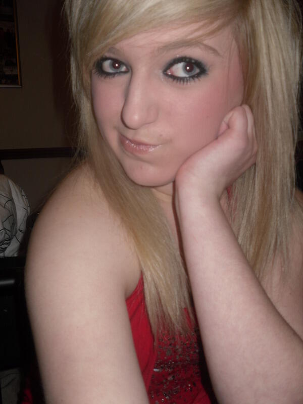 Laurz_Raveting, Glossop, Derbyshire