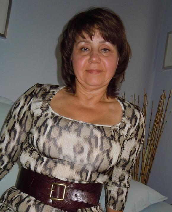 AdorableQueenbee, Trafford