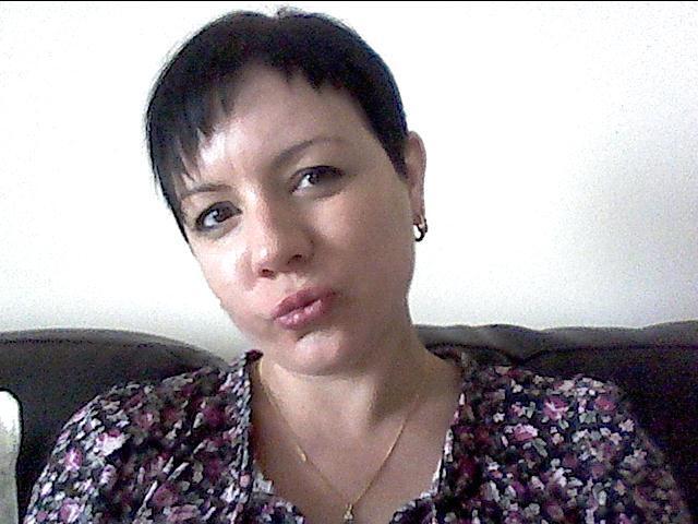 8littleboricua298, Hampshire