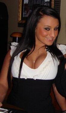 HollieDollie88, Enfield, London