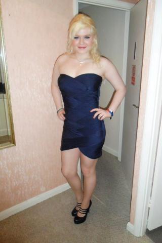 suz789, Ash, Surrey