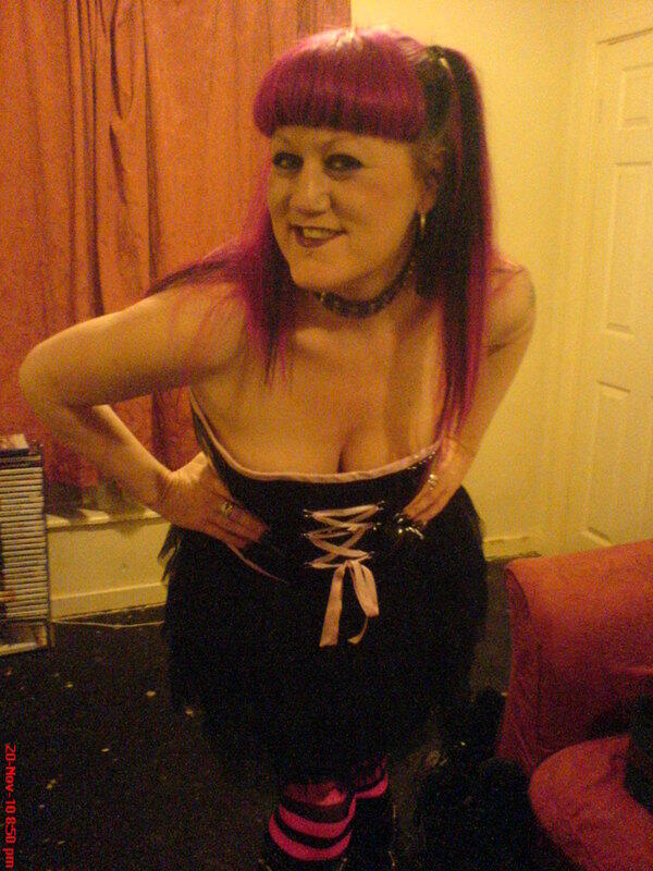 MrsValo, Carlton in Lindrick, Nottinghamshire