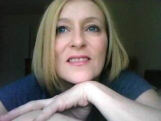 lalaura15, Ellesmere Port, Cheshire West and Chester
