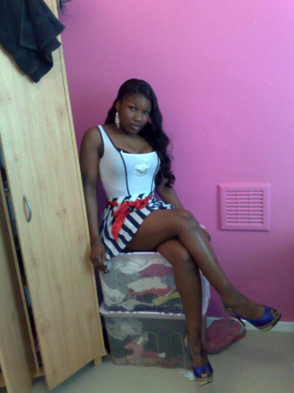 karlaa27, Ashford, Kent