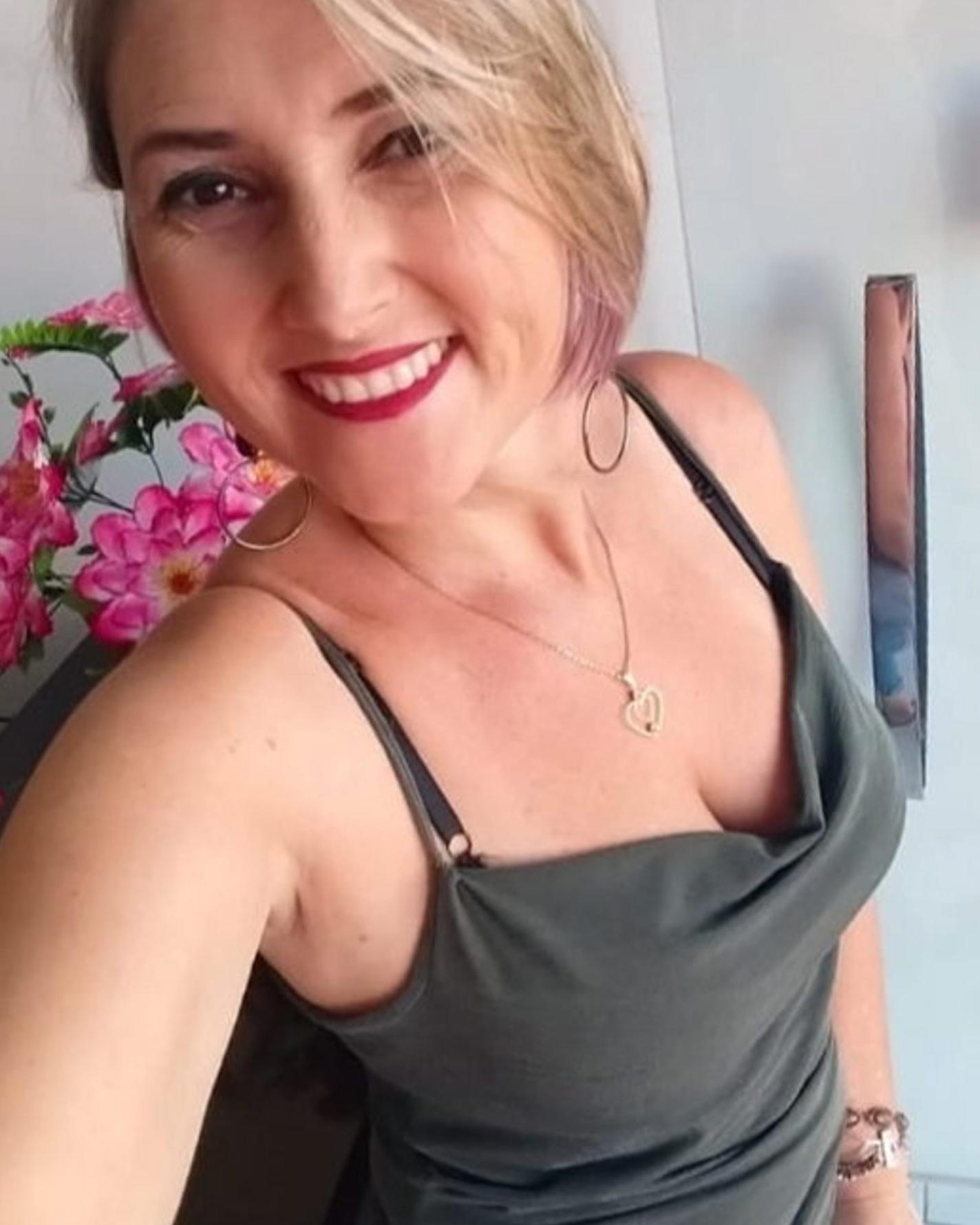 FreshBlond6, Badby, Northamptonshire