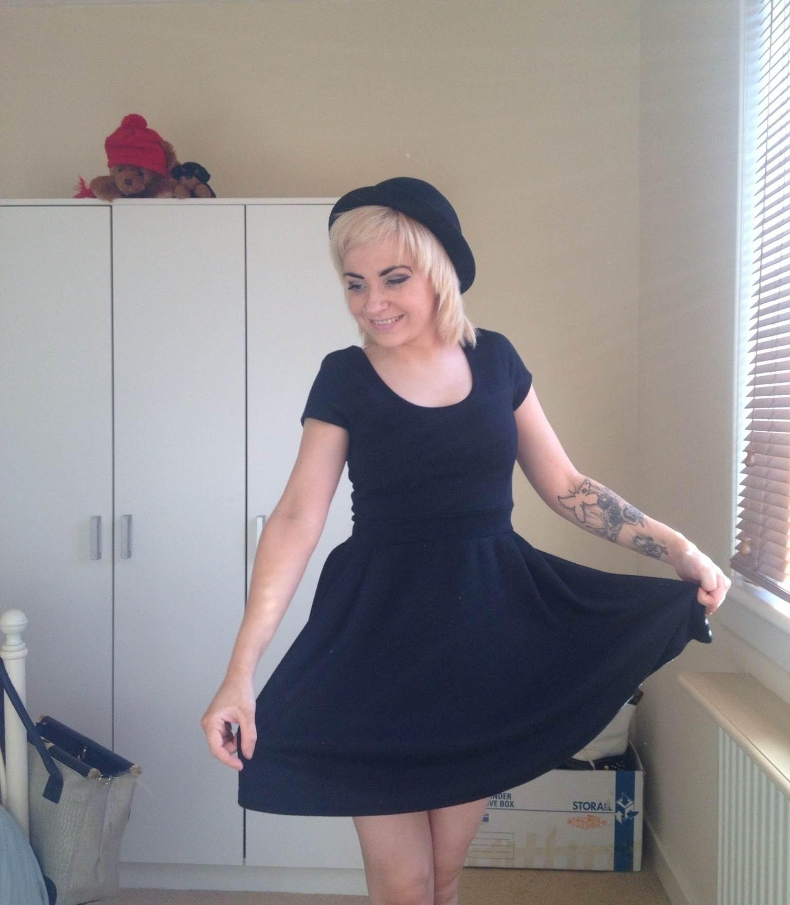 Juliean71, Surrey