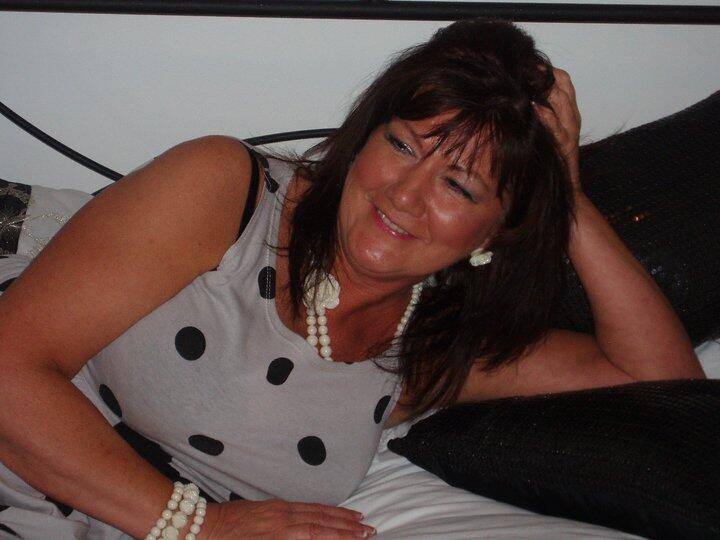 annelove04, Motherwell, North Lanarkshire
