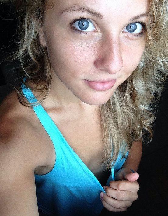 KenziBluee, Dowland, Devon