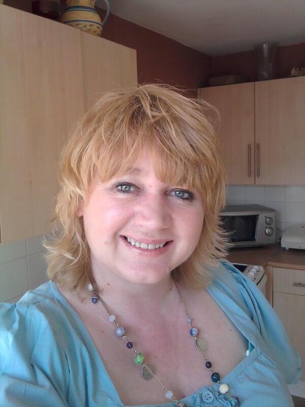 julieju39, Ware, Hertfordshire