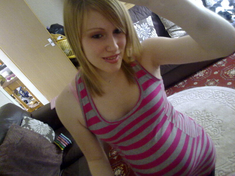 YummyMummyBek92, Barnsley
