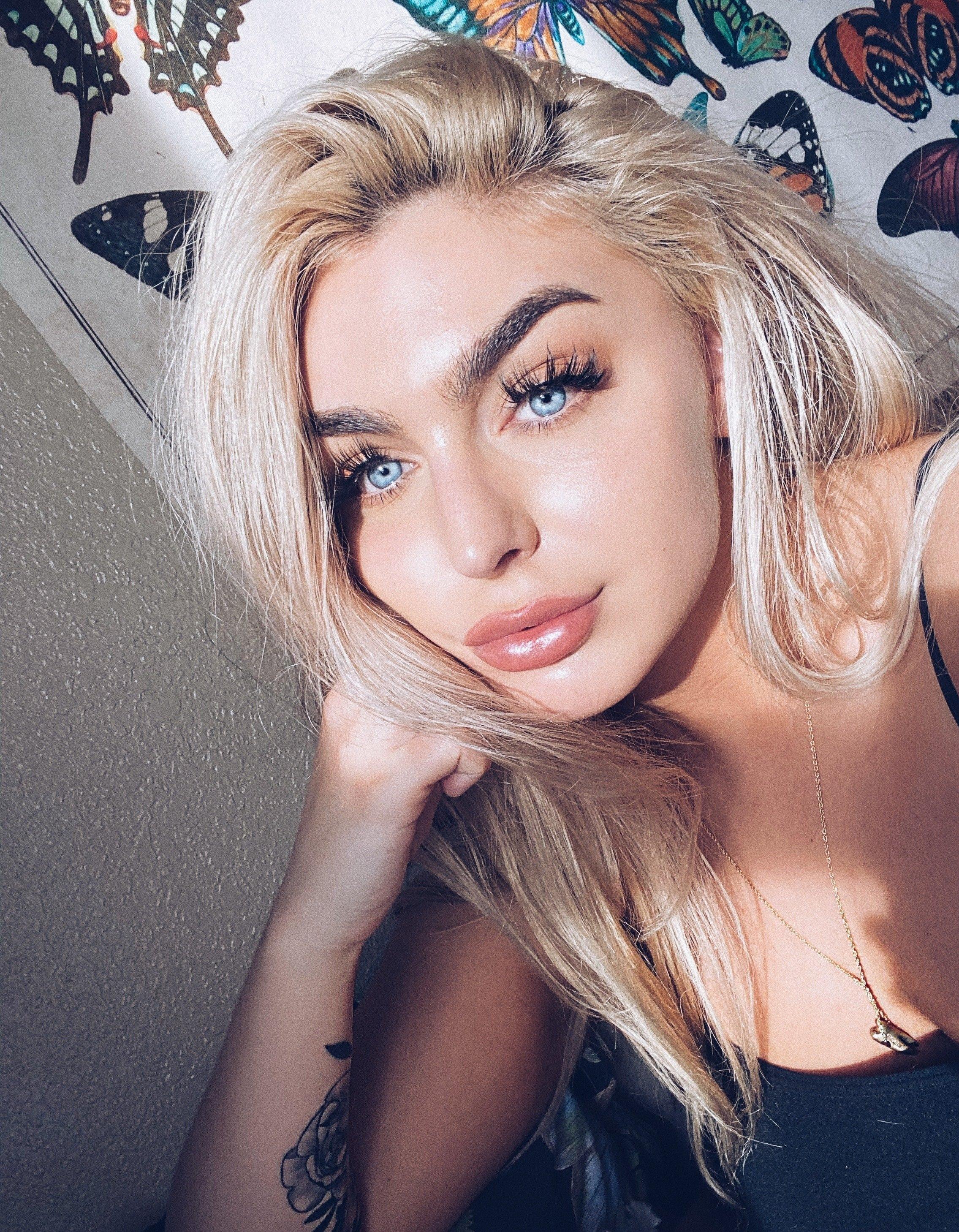 BlondieBebe, Southampton