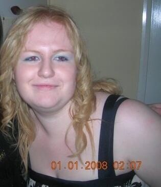 lauramoff87, Bolton