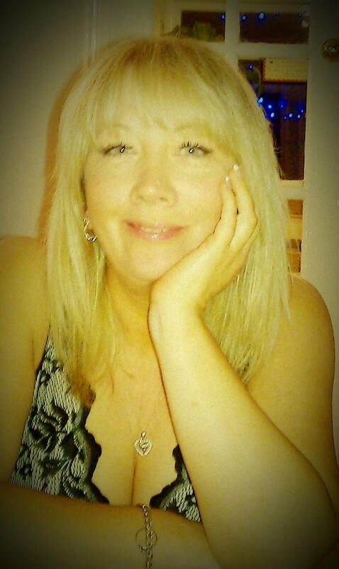 blond_pinklady, Ongar, Essex
