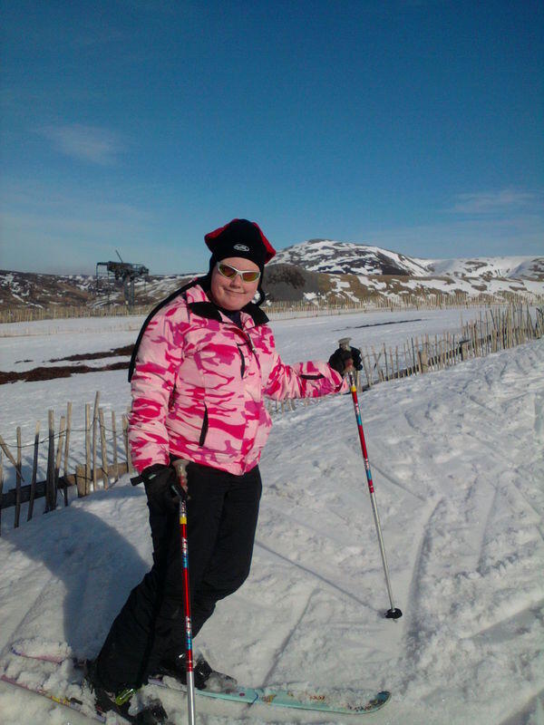 eileend20, Angus