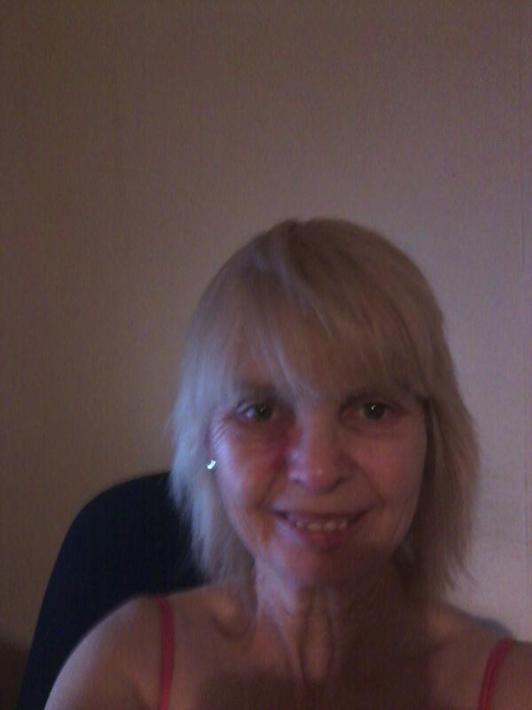 lynda19535, Tonbridge, Kent