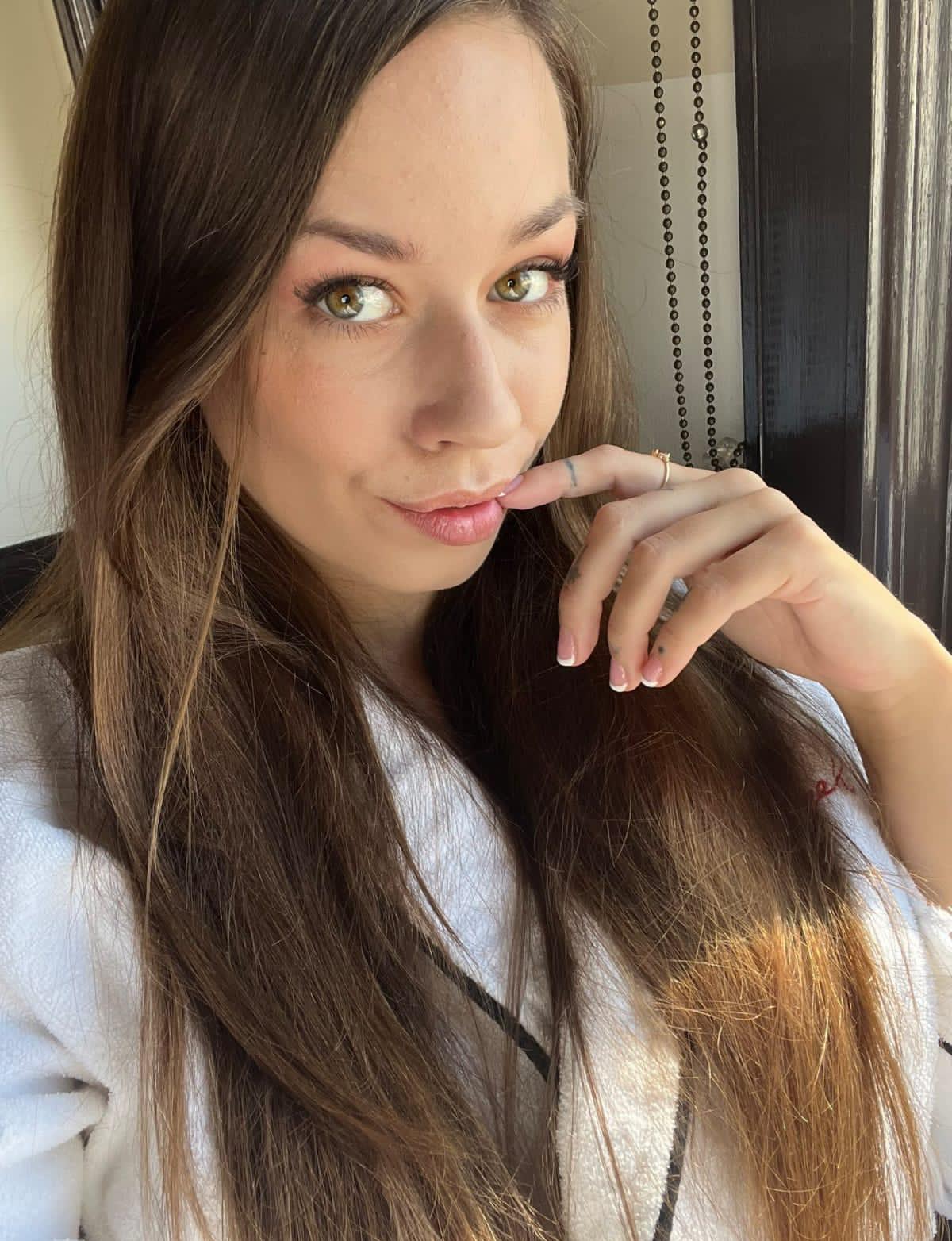 Jodiehos25, Bournemouth