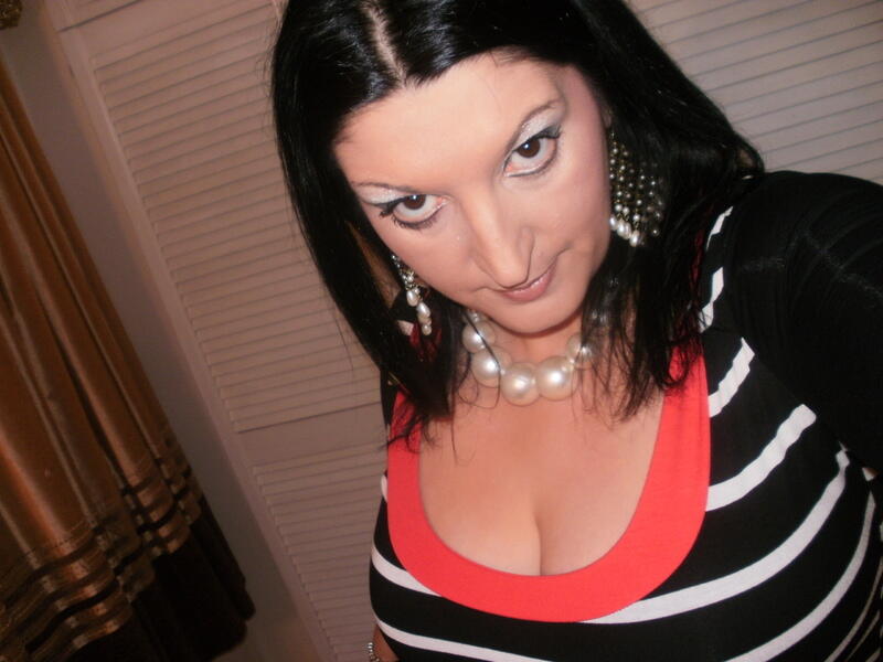 SUZYHOTLIPS, Wrotham, Kent