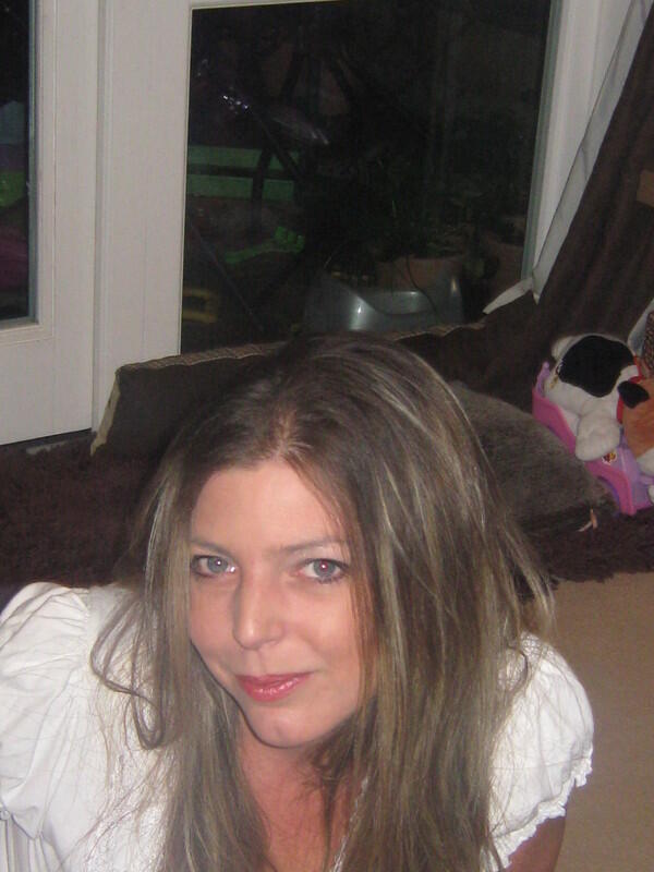 michkerpeesh33, Aldershot, Hampshire