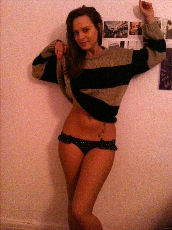 8Alina_Lewis8, Barnet, London