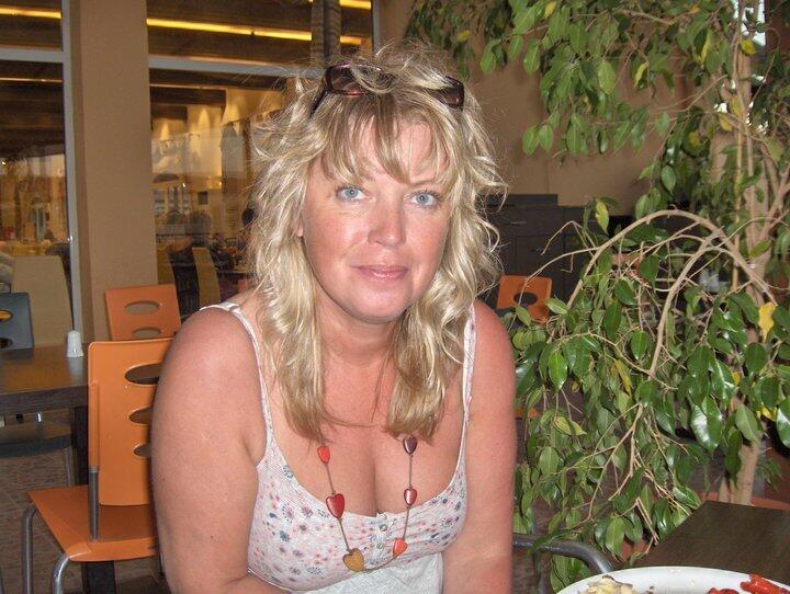 SimplyAnna11, Templecombe, Somerset