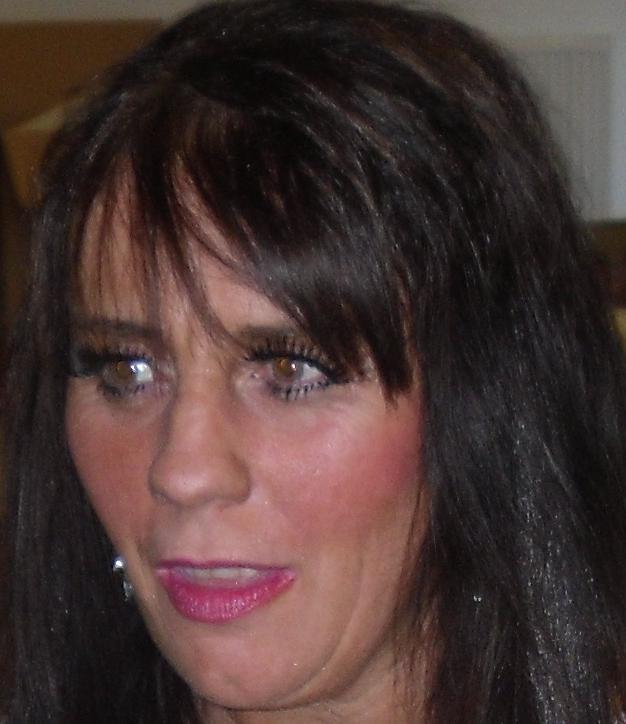 lindy80f2c2, Salterforth, Lancashire