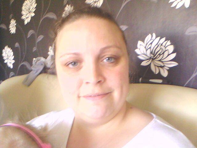 vicky07acc7, Chesterfield, Derbyshire