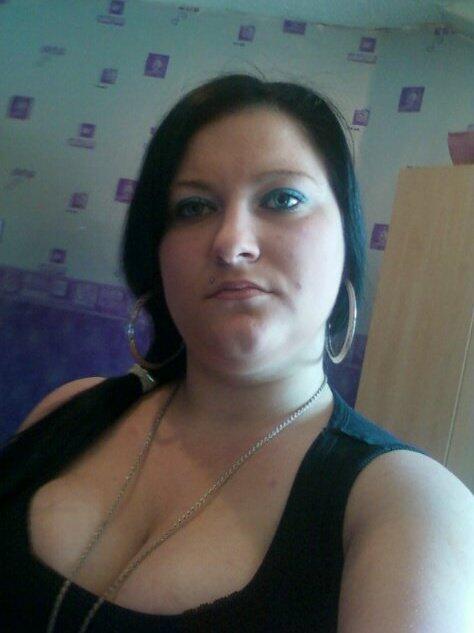 sxynatz, Coatbridge, North Lanarkshire