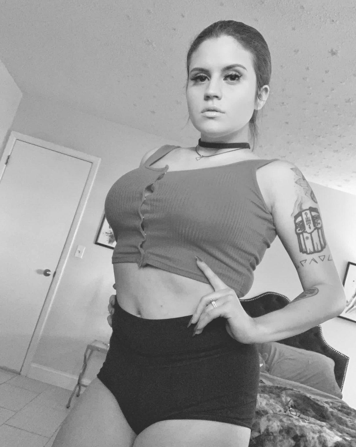 XQueenIsabellx, Birmingham