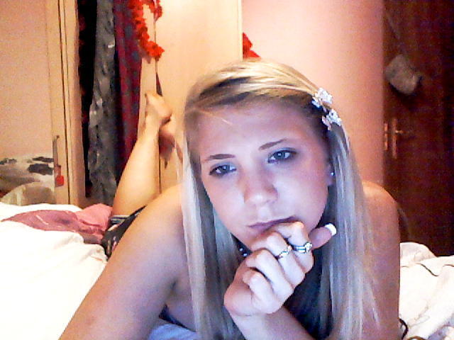 21Laura21, Midhurst, West Sussex