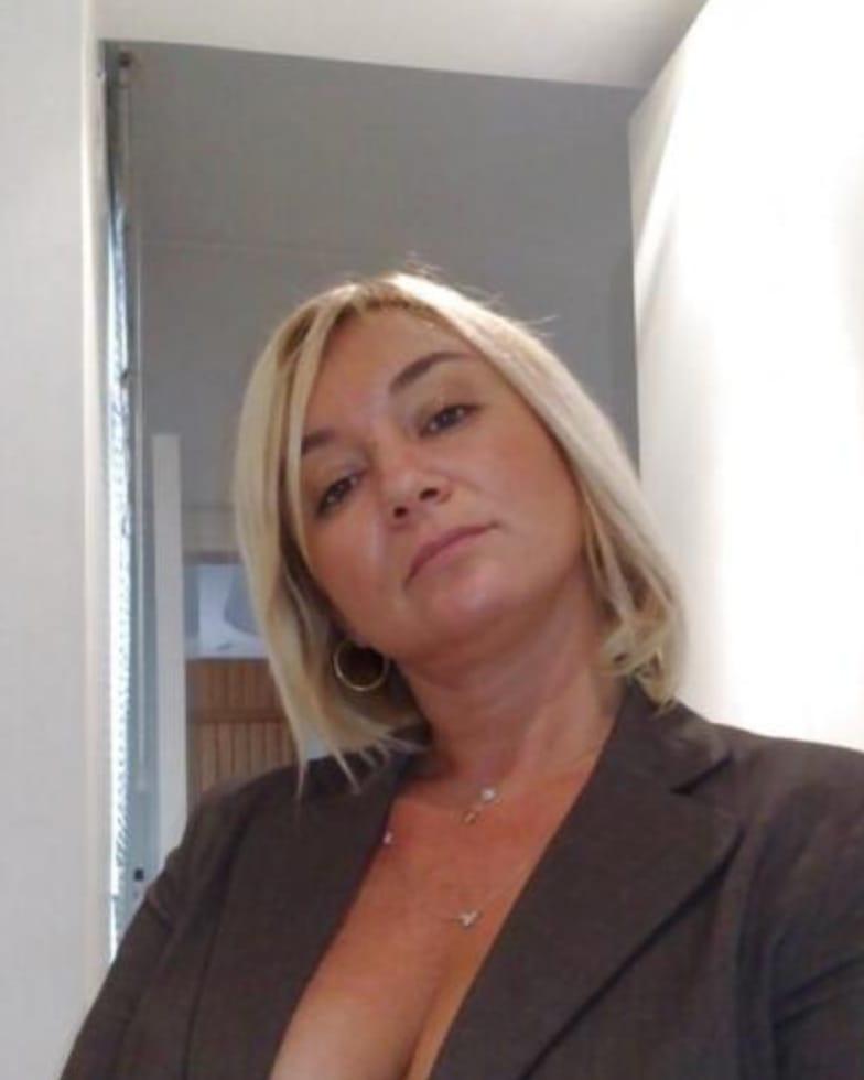 Blondecougar, Sandridge, Hertfordshire