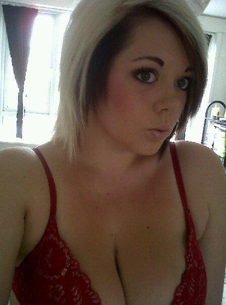 jadeamyb, Crawley, West Sussex