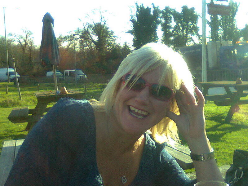 sharonjane16, Camberley, Surrey