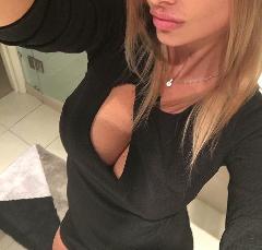 KatyKissxxx, Leeds