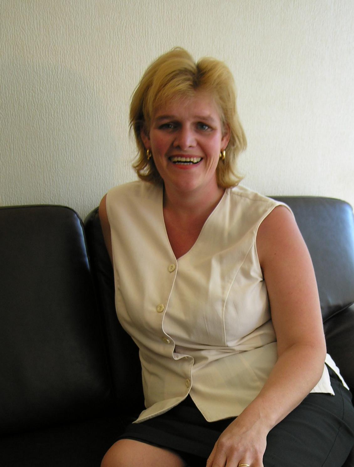 ElegantPearl, Whitchurch, Hampshire