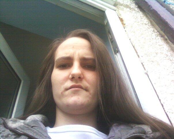 daniellelm1, Esher, Surrey