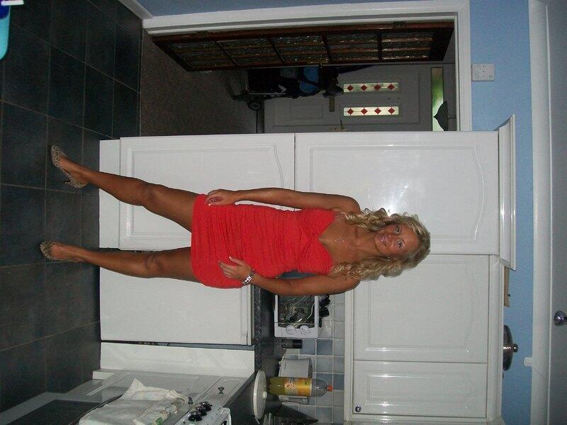 sophie_dickson_24, Brentwood, Essex