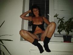 sluttywifexx, Holton, Oxfordshire