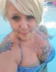 prettyhornywoman, Stone, Staffordshire